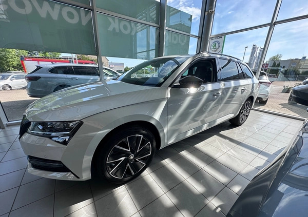 Skoda Superb cena 206900 przebieg: 10, rok produkcji 2024 z Bielsk Podlaski małe 121